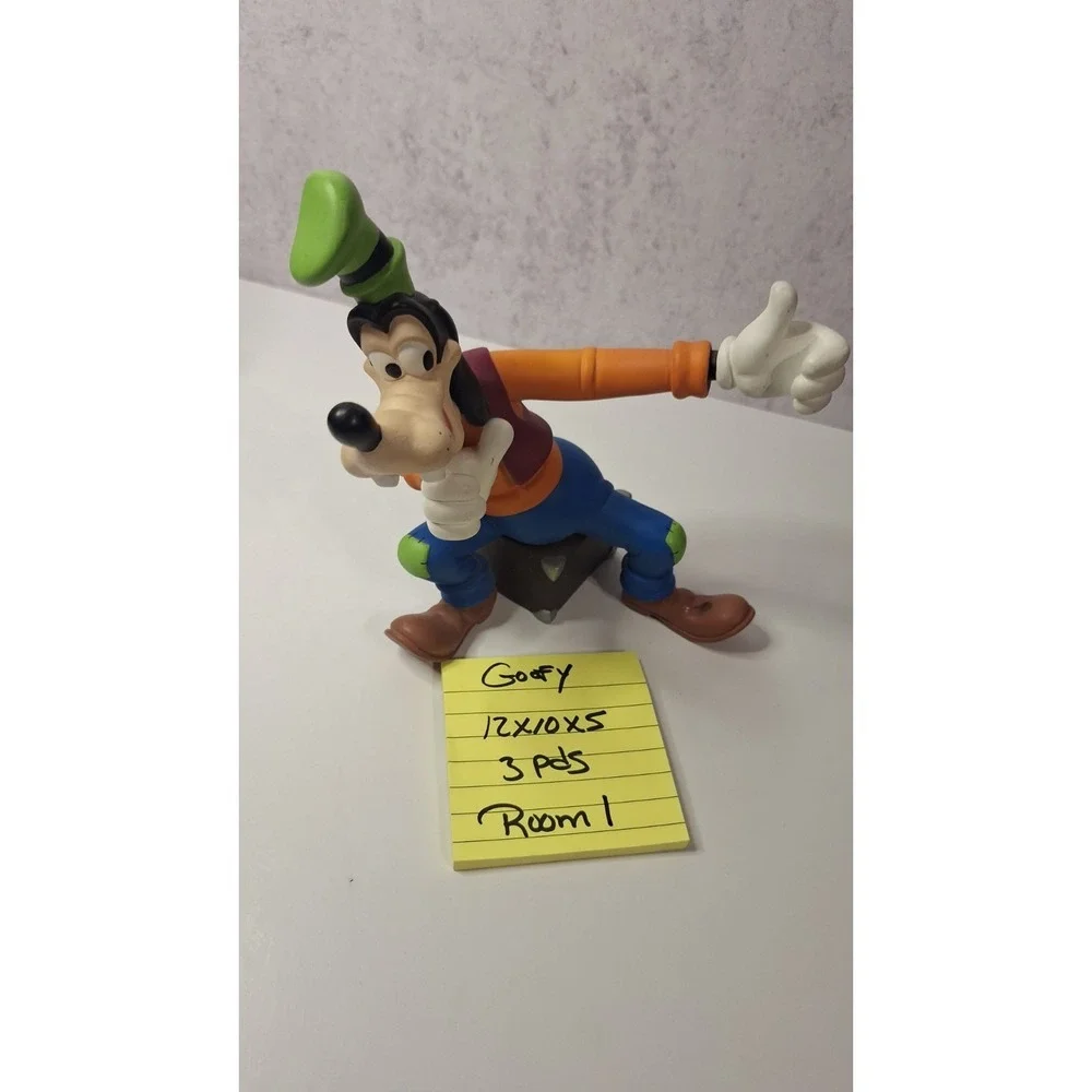 PVC figurine, Disney Goofy SittingPicture Frame Holder